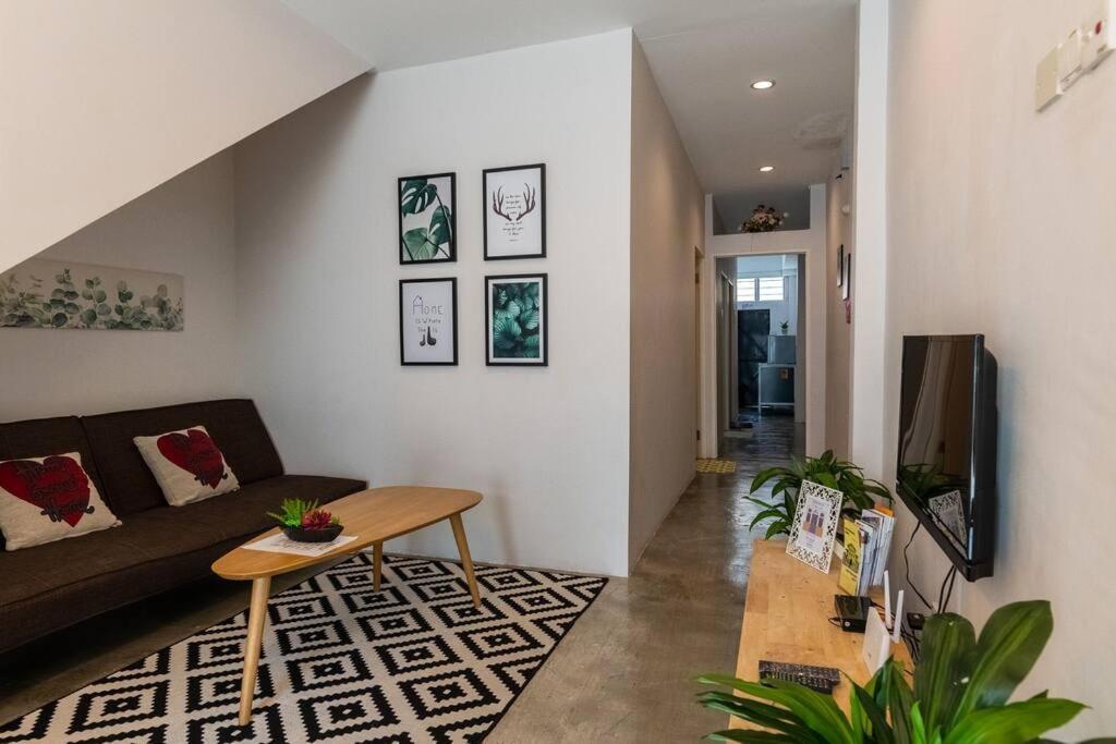New Granny Cozy House Georgetown 2-6Pax Villa Kültér fotó
