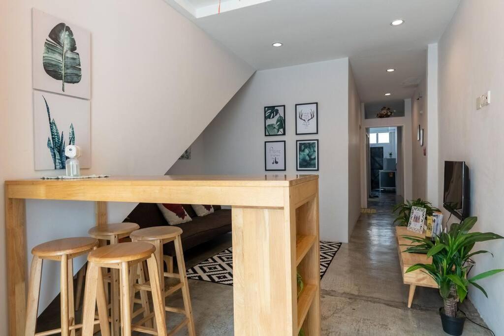 New Granny Cozy House Georgetown 2-6Pax Villa Kültér fotó