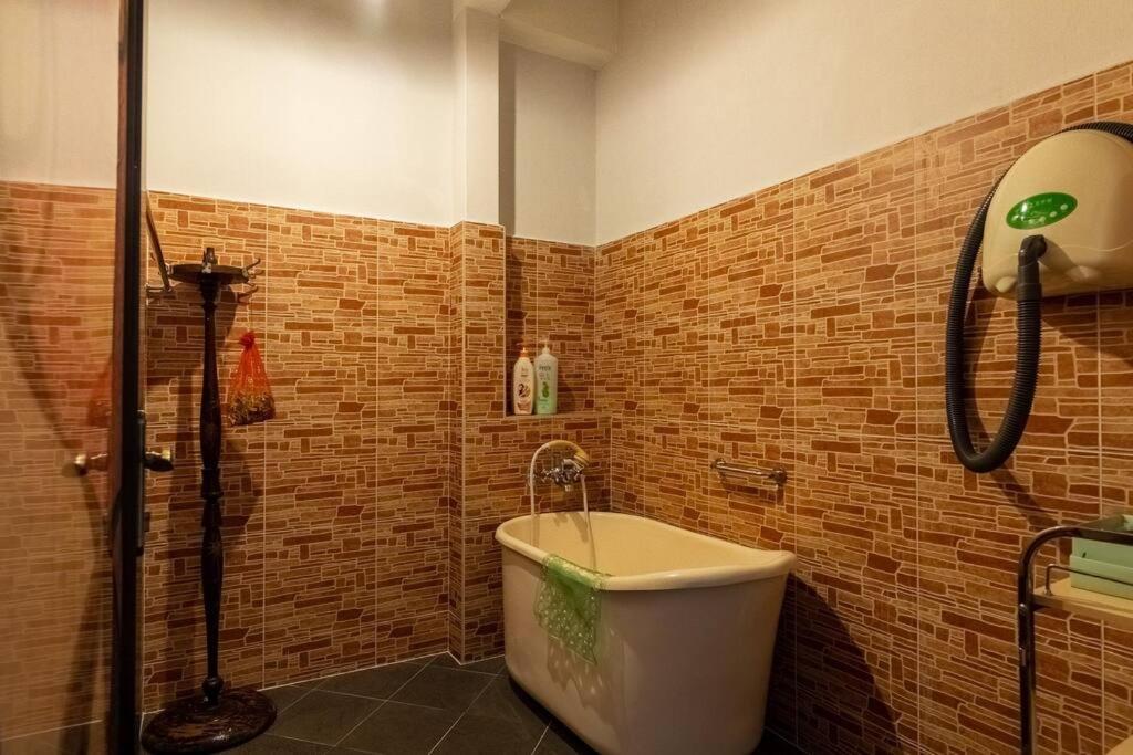 New Granny Cozy House Georgetown 2-6Pax Villa Kültér fotó